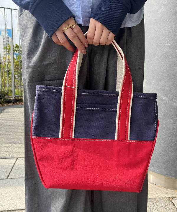 にしだてさんの「BEAMS WOMEN｜L.L.Bean / Deep Bottom Deluxe Boat and Tote S」を使ったコーディネート