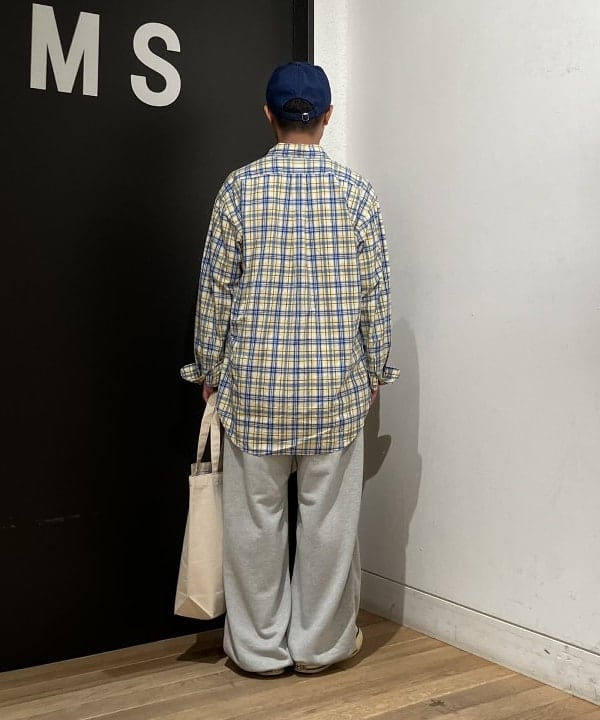 土田 達也さんの「BEAMS WOMEN｜BEAMS ロゴ トートバッグ」を使ったコーディネート