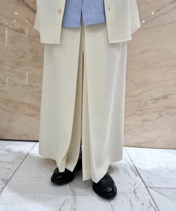 大川 美咲さんの「BEAMS WOMEN｜Barbour / 別注 ナイロンタッサー BEDALE ジャケット」を使ったコーディネート