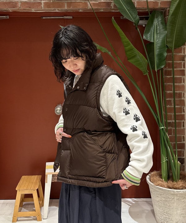 クロサワさんの「BEAMS WOMEN｜Gramicci × BEAMS BOY / 別注 バルーン スカート」を使ったコーディネート