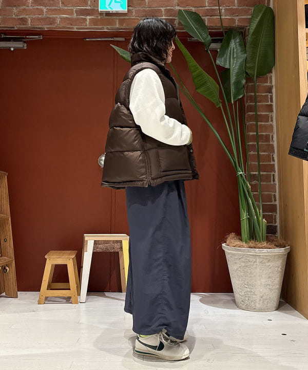 クロサワさんの「BEAMS WOMEN｜Gramicci × BEAMS BOY / 別注 バルーン スカート」を使ったコーディネート