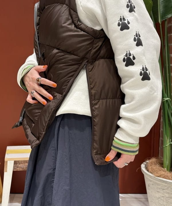 クロサワさんの「BEAMS WOMEN｜Gramicci × BEAMS BOY / 別注 バルーン スカート」を使ったコーディネート