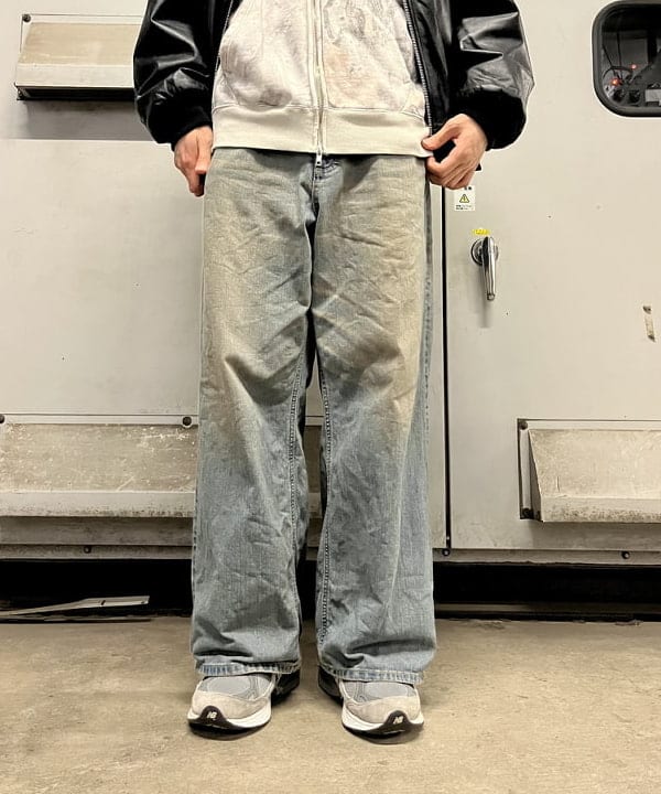 高遠 恒巳さんの「BEAMS WOMEN｜【別注】FRED PERRY / ロゴ ジャカード ビーニー」を使ったコーディネート