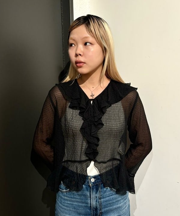sakuraさんの「BEAMS WOMEN｜スリム ニット ボーダー マフラー」を使ったコーディネート