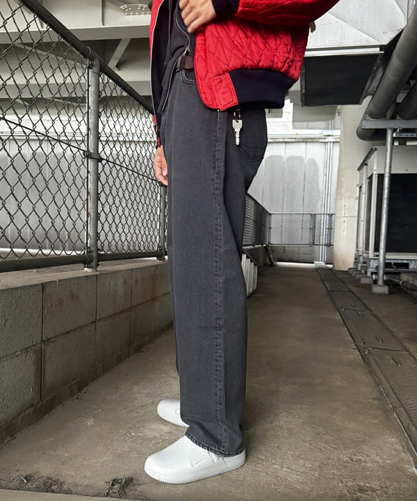 川崎 駿希さんの「BEAMS WOMEN｜orSlow / 101 DAD'S FIT DENIM PANTS BLACK」を使ったコーディネート