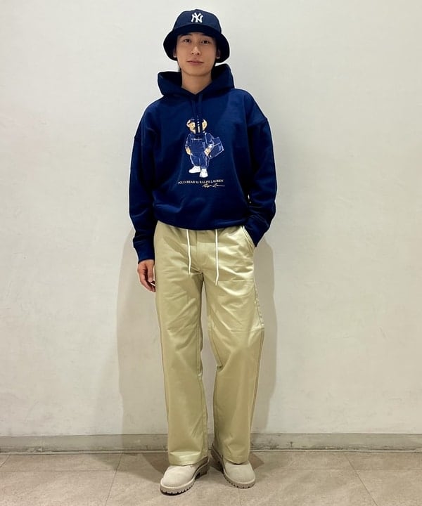 Kellyさんの「BEAMS WOMEN｜【別注】Dickies / ワイド チノ パンツ」を使ったコーディネート