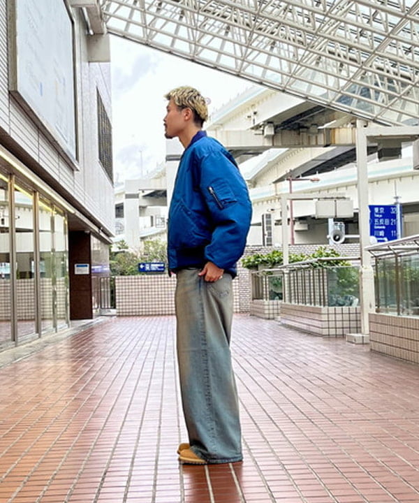 萩原 悠斗さんの「【別注】Lee / WIDE FADE BAGGY JEANS」を使ったコーディネート
