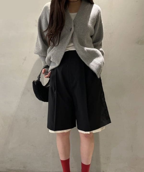 桃羽さんの「BEAMS WOMEN｜丸胴 テレコ タンクトップ」を使ったコーディネート