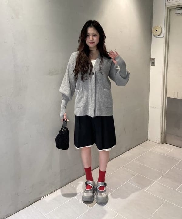 桃羽さんの「BEAMS WOMEN｜丸胴 テレコ タンクトップ」を使ったコーディネート