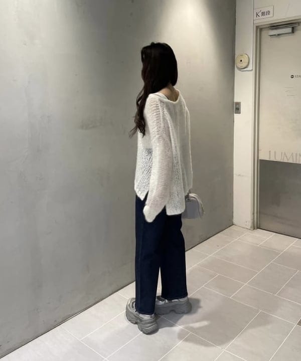 桃羽さんの「BEAMS WOMEN｜upper hights × Demi-Luxe BEAMS / 別注 THE NIECE デニムパンツ」を使ったコーディネート