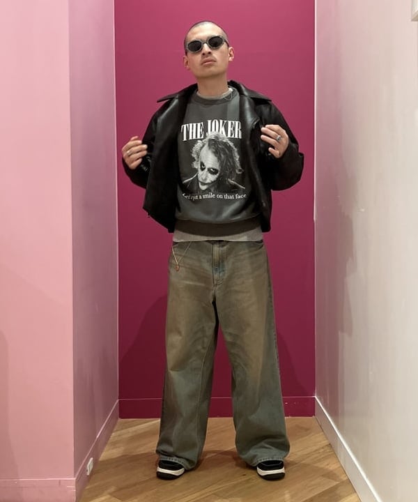 ディクソン 太陽さんの「BEAMS WOMEN｜ケン ラインストーン サングラス」を使ったコーディネート
