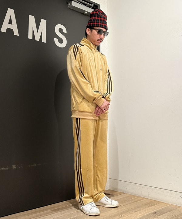 及川 晃さんの「BEAMS WOMEN｜【別注】NEW ERA / Cuff Knit Cap」を使ったコーディネート