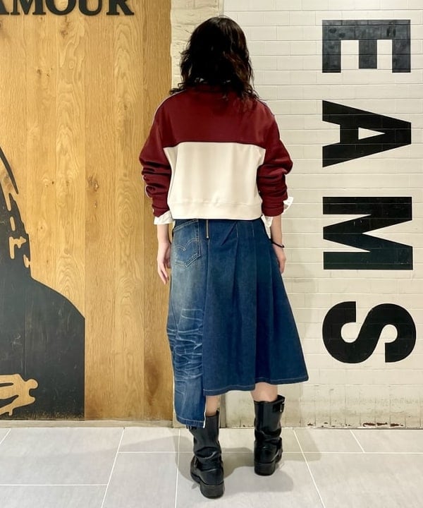 笠井 祐希さんの「BEAMS WOMEN｜ライン ディティール フルジップ ロングスリーブ」を使ったコーディネート