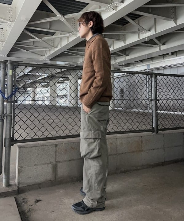 タマイユウトさんの「BEAMS WOMEN｜7ゲージ  アルパカ ニット ポロ カーディガン」を使ったコーディネート