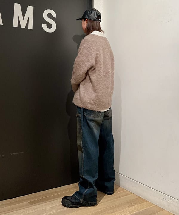 関澤 佑樹さんの「BEAMS WOMEN｜7ゲージ ソリッドシャギー カーディガン」を使ったコーディネート