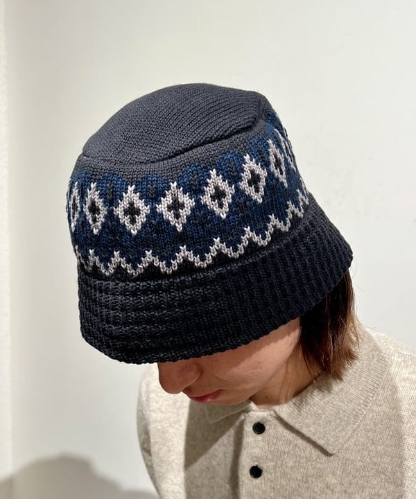関澤 佑樹さんの「BEAMS WOMEN｜BEAMS PLUS / 9ゲージ ニット ポロ」を使ったコーディネート