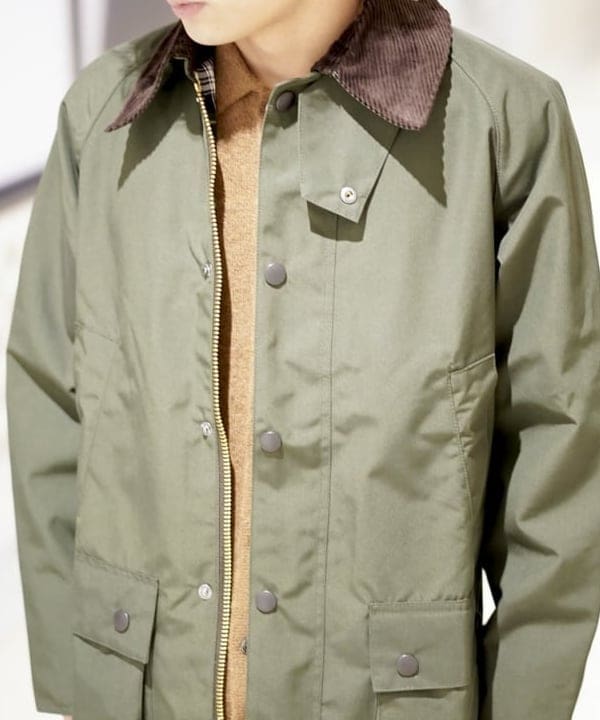 流聖さんの「BEAMS WOMEN｜【別注】Barbour / BEDALE 2Layer Classic Fit」を使ったコーディネート
