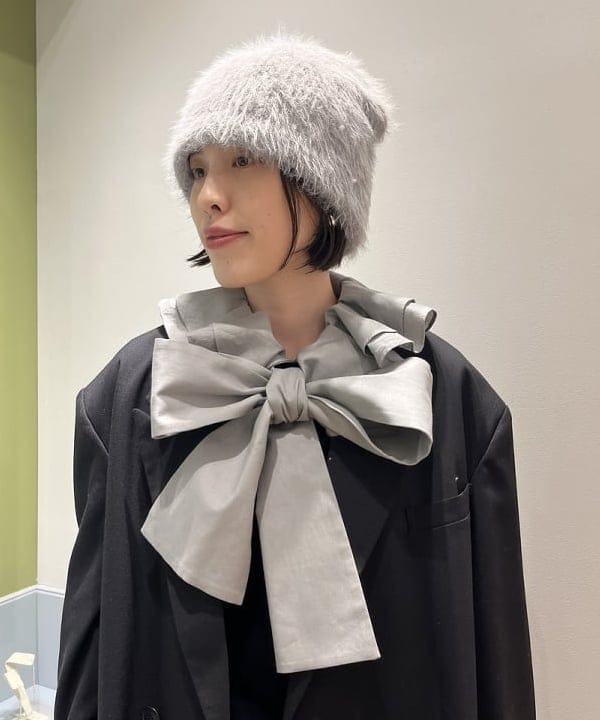 神坂 莉子さんの「BEAMS WOMEN｜Ray BEAMS / カラー ビジュー リング」を使ったコーディネート
