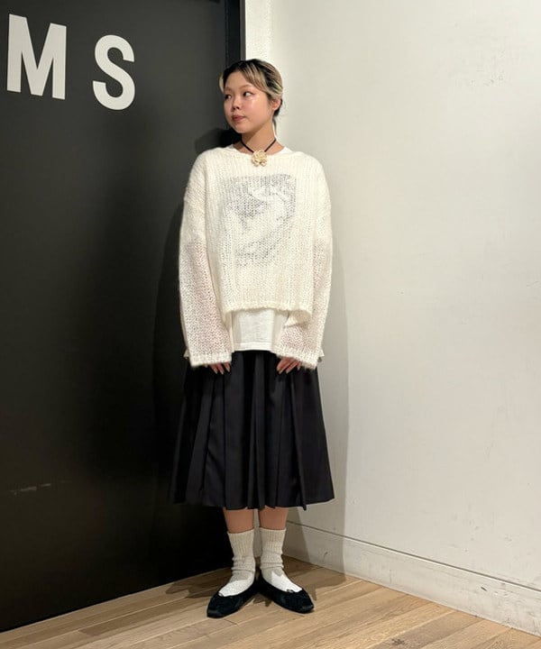 sakuraさんの「BEAMS WOMEN｜キルト ベルト タック スカート」を使ったコーディネート