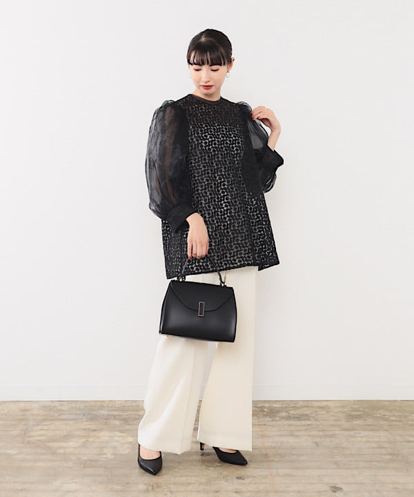 shibataさんの「BEAMS WOMEN｜【別注】GIANNI NOTARO / フラップ ハンドバッグ」を使ったコーディネート