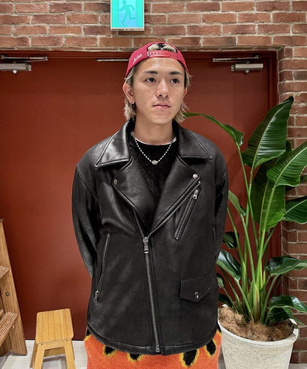 Ryohei Takataさんの「BEAMS WOMEN｜フェイクレザー ライダースジャケット」を使ったコーディネート
