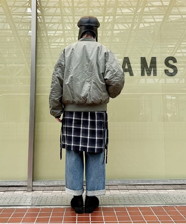佐々木 祐太さんの「BEAMS / MA-1」を使ったコーディネート