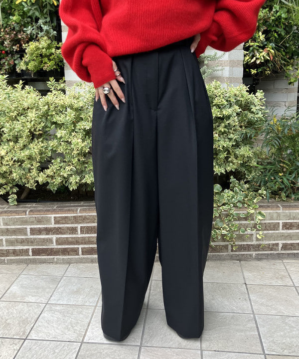 大槻 まひろさんの「BEAMS WOMEN｜」を使ったコーディネート