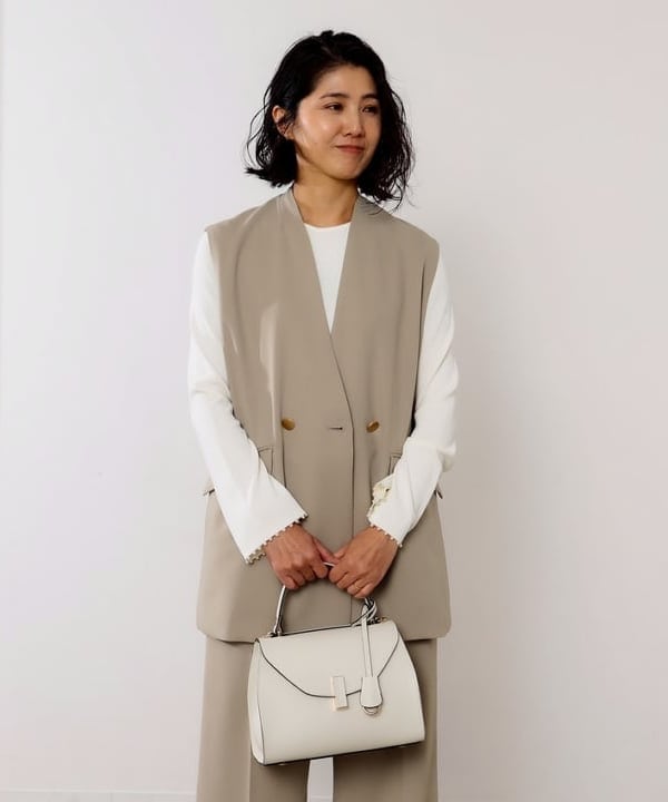 松元 晴佳さんの「BEAMS WOMEN｜アセテート ナイロン パール プルオーバー」を使ったコーディネート