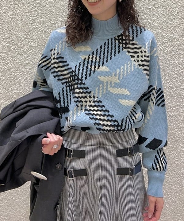 AKIさんの「ビッグ チェック ハイネック ニット」を使ったコーディネート