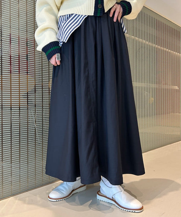 清水 彩乃さんの「BEAMS WOMEN｜ロンドンストライプ ボタンダウンシャツ」を使ったコーディネート