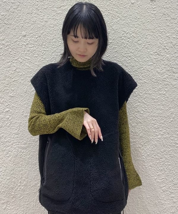 め　め　こさんの「レッグ ベルト カーゴ パンツ」を使ったコーディネート