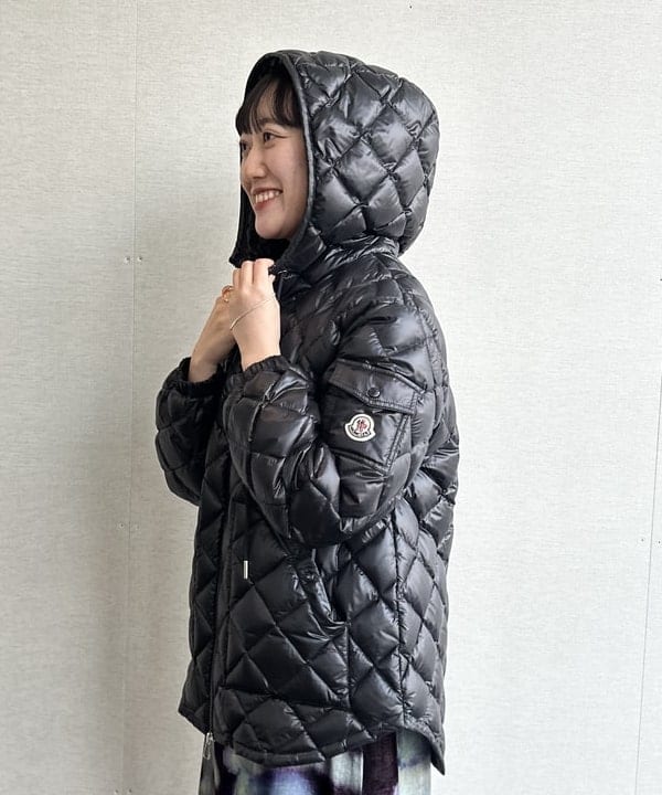 大浦 栞さんの「BEAMS WOMEN｜」を使ったコーディネート