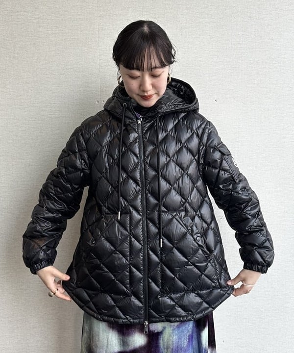 大浦 栞さんの「BEAMS WOMEN｜」を使ったコーディネート