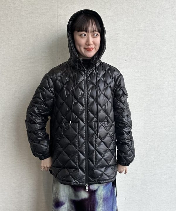 大浦 栞さんの「BEAMS WOMEN｜」を使ったコーディネート