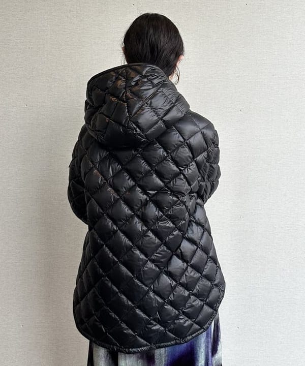 大浦 栞さんの「BEAMS WOMEN｜」を使ったコーディネート