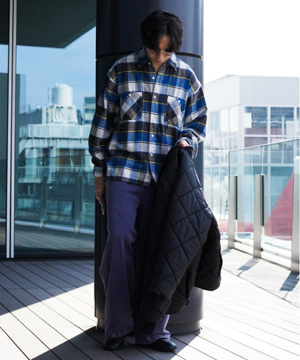 SUDOさんの「BEAMS WOMEN｜フェード ワイド スウェット パンツ」を使ったコーディネート