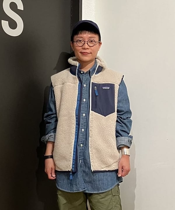 土田 達也さんの「BEAMS WOMEN｜【別注】BUZZ RICKSON'S / ポプリン アーミーパンツ」を使ったコーディネート