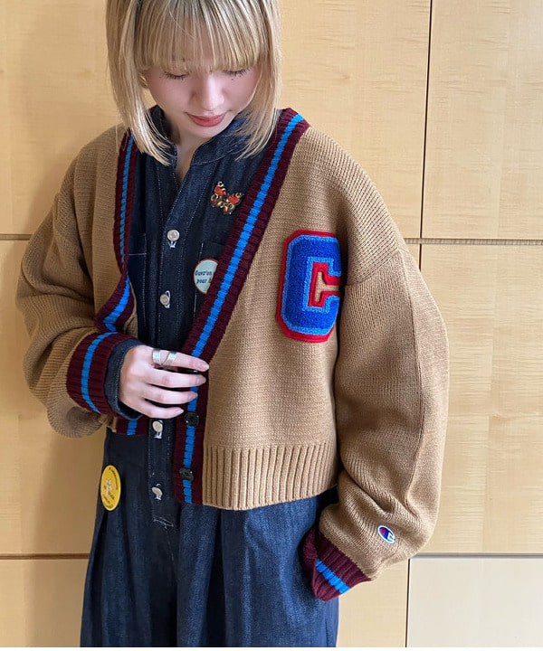 Hazukiさんの「BEAMS WOMEN｜Champion / 別注 ニット カーディガン」を使ったコーディネート