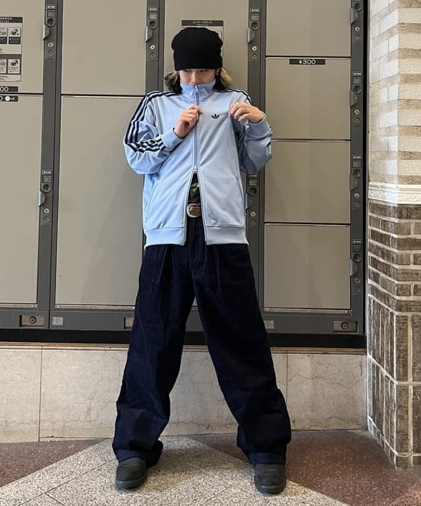 菊田 悠さんの「BEAMS WOMEN｜adidas / トラックジャケット」を使ったコーディネート