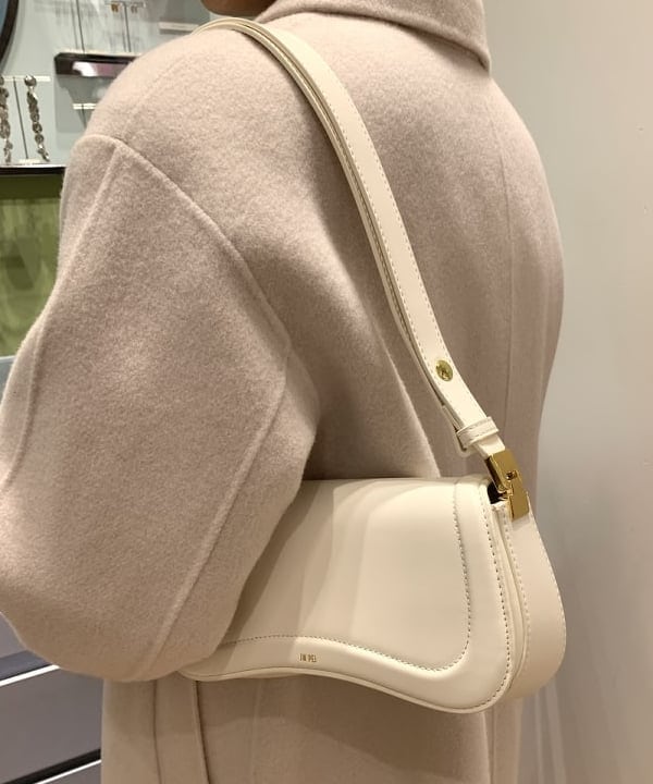 れいなさんの「BEAMS WOMEN｜JW PEI / Joy Bag」を使ったコーディネート