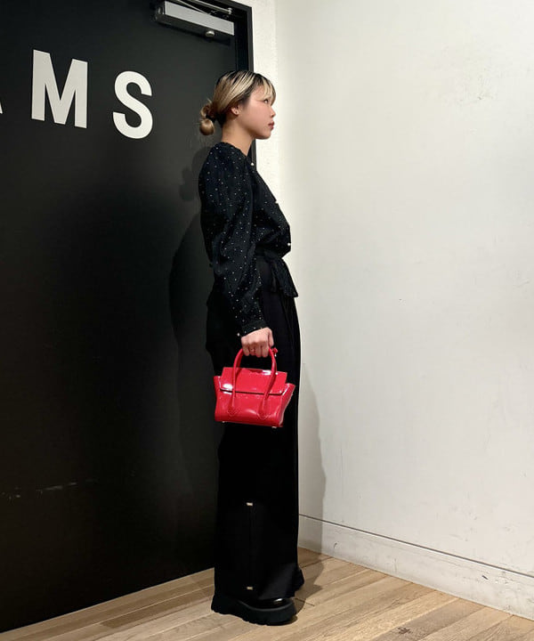 sakuraさんの「BEAMS WOMEN｜フラップ ミニ バッグ」を使ったコーディネート