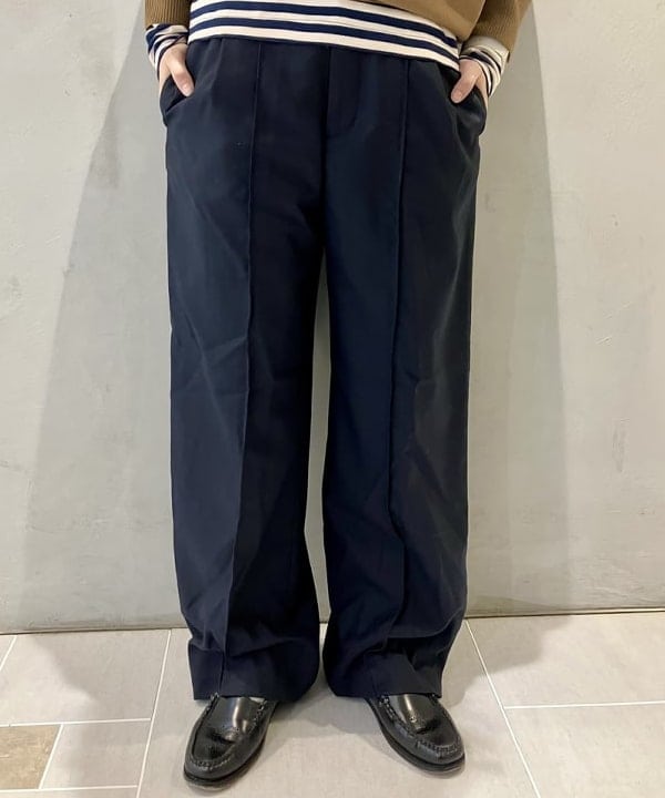 小原 もこさんの「BEAMS WOMEN｜CASIO / MQ24 COLOR」を使ったコーディネート