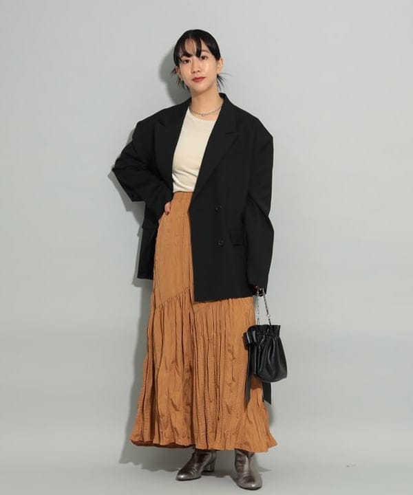 マツド ユメカさんの「BEAMS WOMEN｜ストレッチ ブーツ」を使ったコーディネート