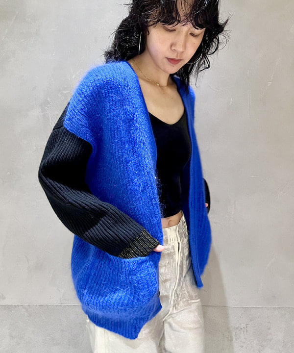 kigoさんの「BEAMS WOMEN｜Ray BEAMS / 箔プリント デニムパンツ」を使ったコーディネート