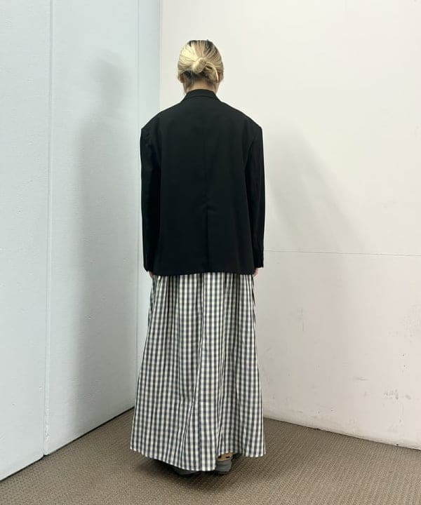 sakuraさんの「BEAMS WOMEN｜RBS / フロッキー ストライプ Vネック トップス」を使ったコーディネート