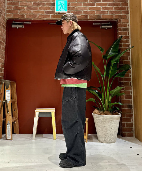 Ryohei Takataさんの「BEAMS WOMEN｜リバーシブル ダウン フライトジャケット」を使ったコーディネート