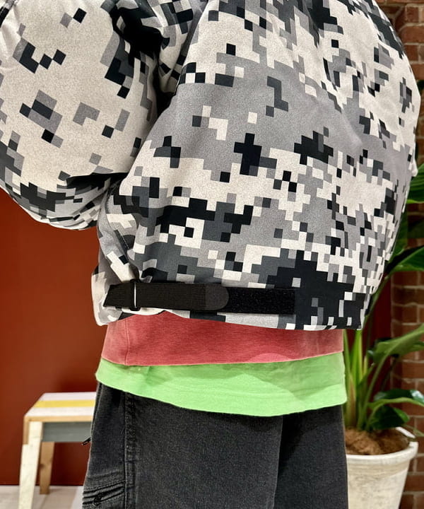 Ryohei Takataさんの「BEAMS WOMEN｜リバーシブル ダウン フライトジャケット」を使ったコーディネート