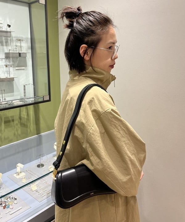 神坂 莉子さんの「BEAMS WOMEN｜JW PEI / Joy Bag」を使ったコーディネート