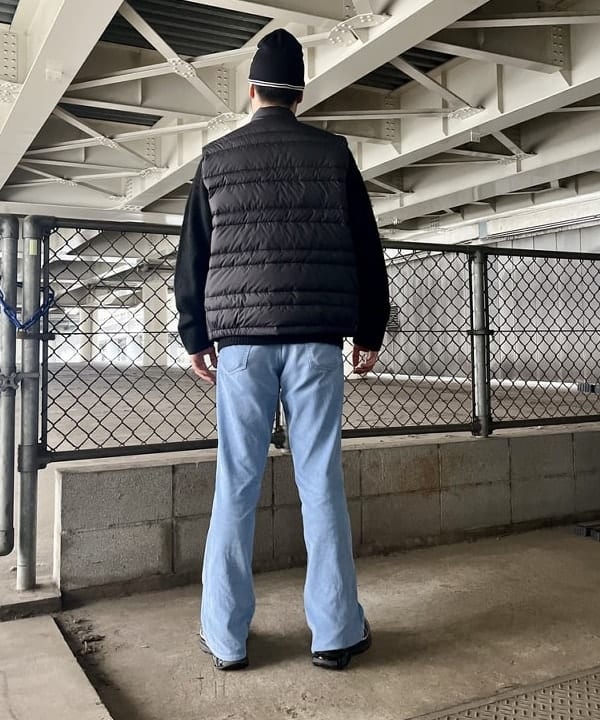 高遠 恒巳さんの「BEAMS WOMEN｜【別注】FRED PERRY / ロゴ ジャカード ビーニー」を使ったコーディネート