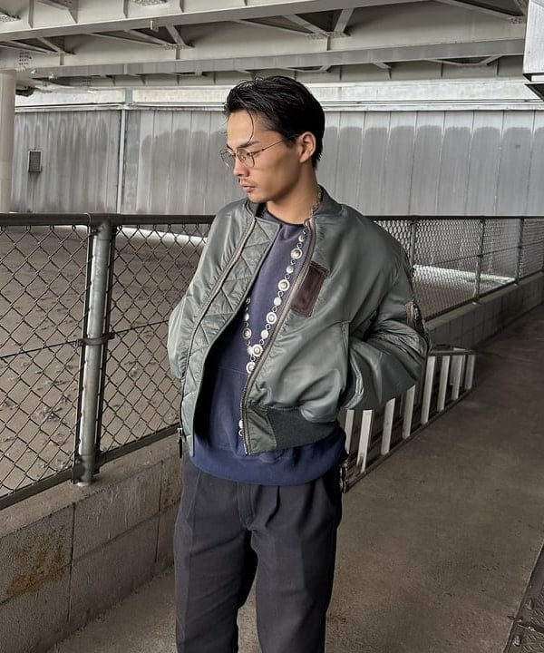エイトさんの「BEAMS WOMEN｜ARROW NOVELTY × BEAMS BOY / 別注 コンチョ コンビ ベルト」を使ったコーディネート